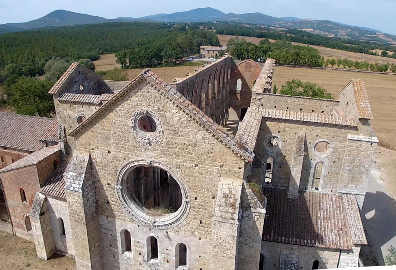 Апарт готель Casale San Galgano Сан-П'єтро-ін-Кар'яно Екстер'єр фото