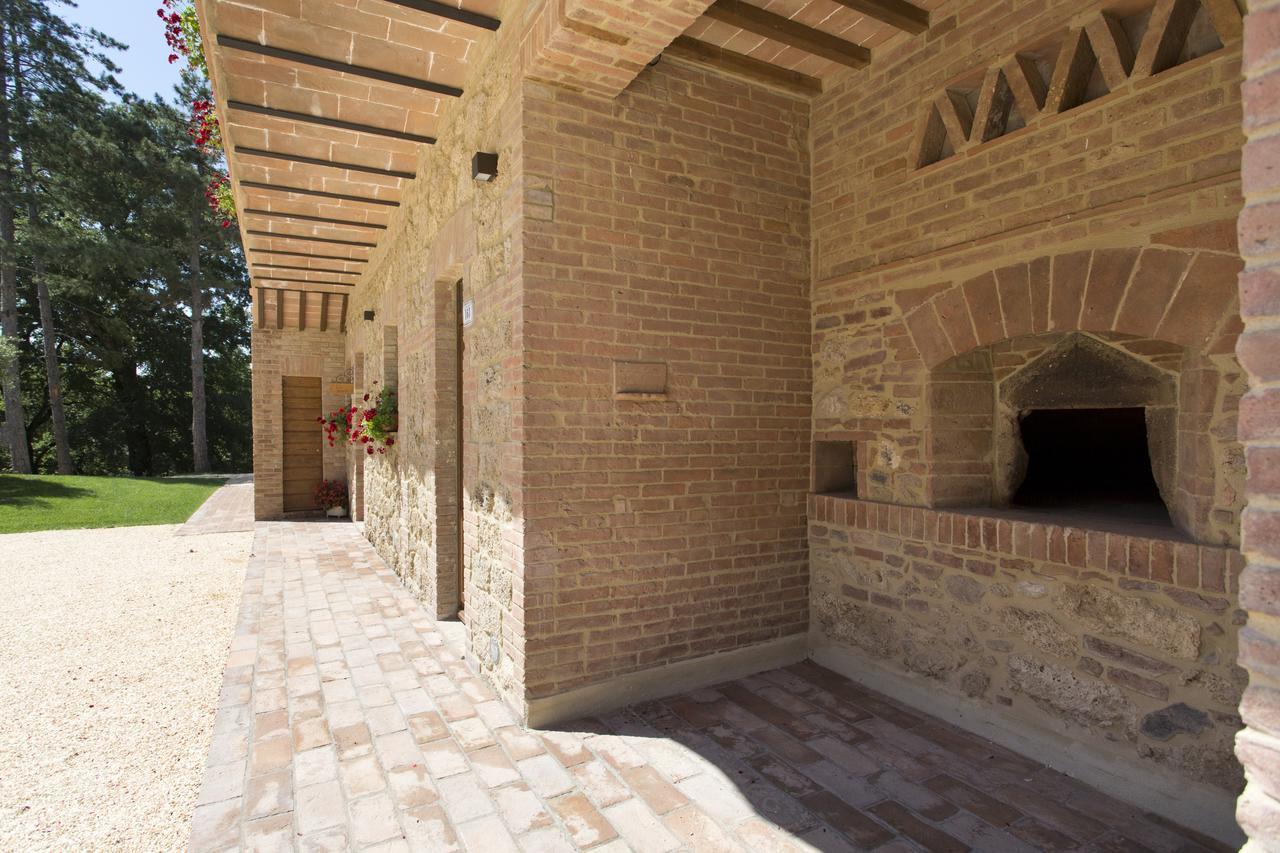Апарт готель Casale San Galgano Сан-П'єтро-ін-Кар'яно Екстер'єр фото